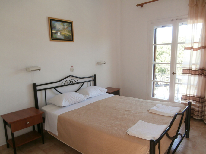 Bedroom 2, River Studios and Apartments, Ionian Islands