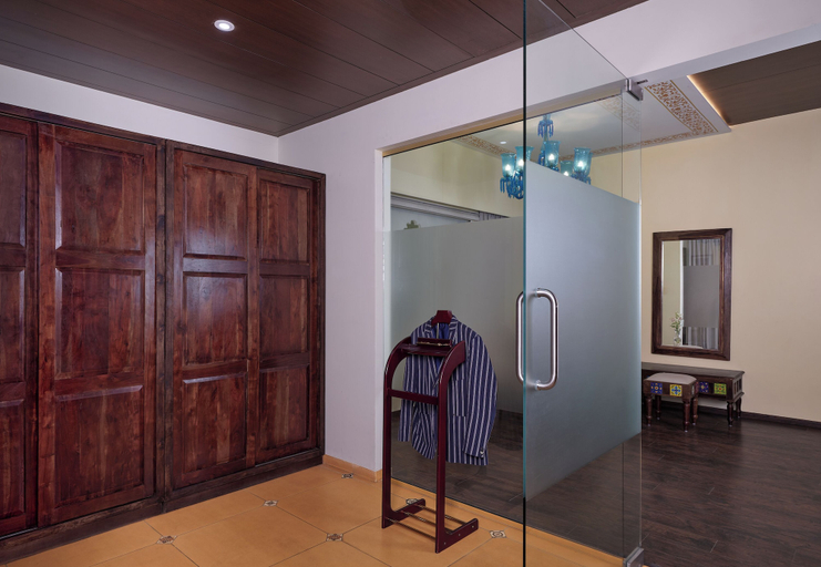 Wardrobe, Laxminarayan Palace Hotel by ROHL, Vadodara