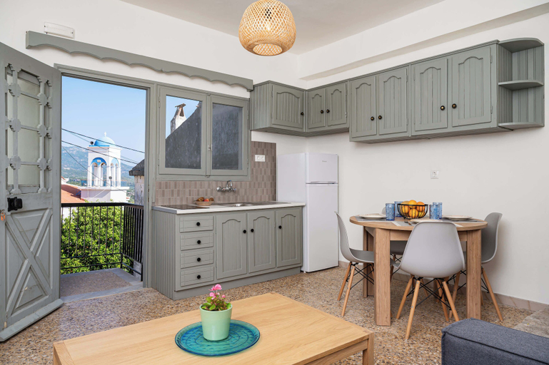 Room 2, The Yellow Donkey Koumeika Traditional Stay Samos, North Aegean