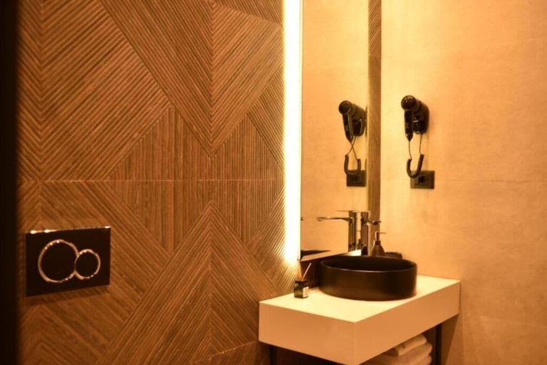 Bathroom 5, Nuna Hotel & Apartments, Vlorës