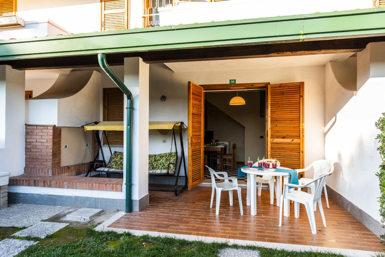 Garden 5, Charming townhouse with a shared pool and garden, Venezia