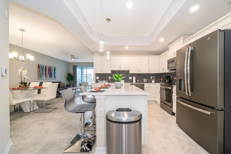 Private kitchen 5, AEA - 3180 Paradox Circle FL, Osceola