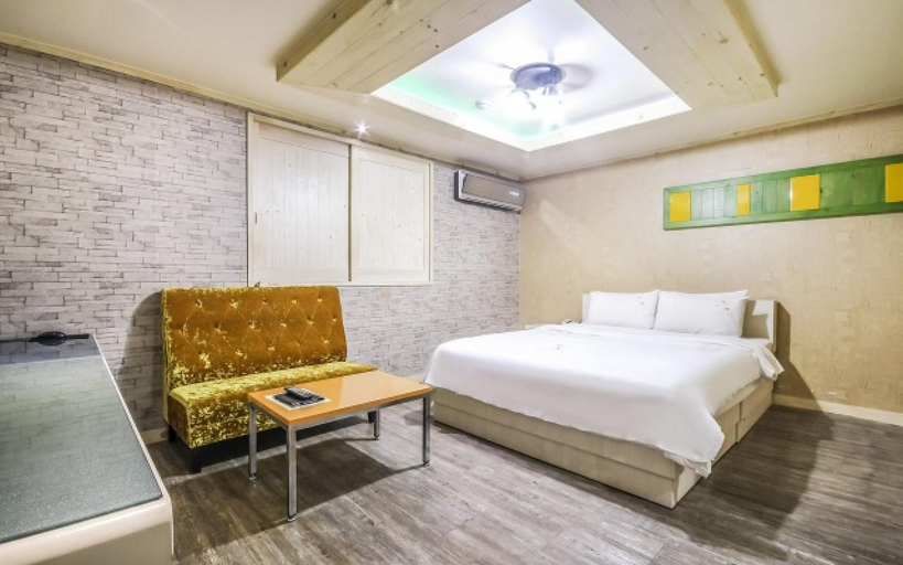 Bedroom 4, Gwangju Sangmugung Gung, Gwangsan