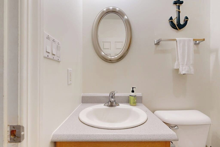Bathroom 3, Convenient Home With Deck, Grill, & Washer/dryer - Walk Into Town & Acadia, Hancock