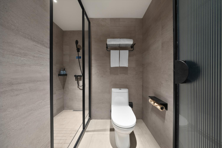 Bathroom 4, Hanting Hotel Beijing Wangfujing, Beijing