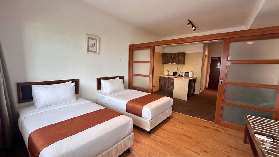 Room 4, 103 Hotel by manatidur, Lipis