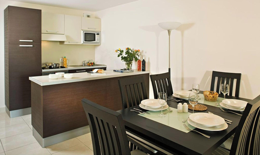 Room 2, R Sidence Carr Marine 3p6s, Alpes-Maritimes