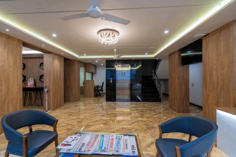 Lobby 3, Hotel Gold Star, Rajkot