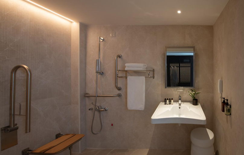 Bathroom 3, Mitsis Rinela, Crete