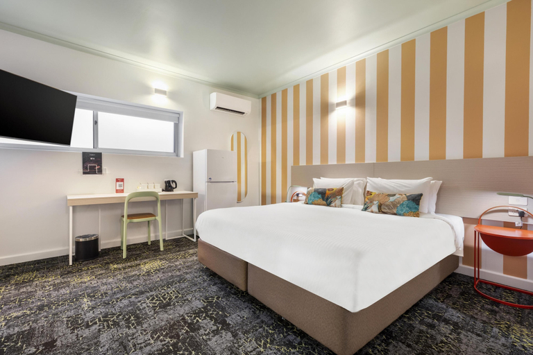 Bedroom 4, Nightcap at the Cavenagh, Darwin