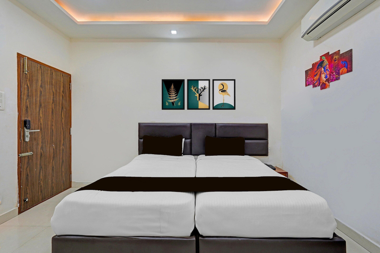 Room 3, Classic Vanagaram Chennai, Thiruvallur