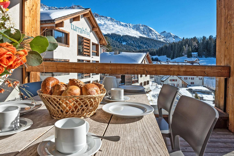 Others 4, Turrabuel, Albula
