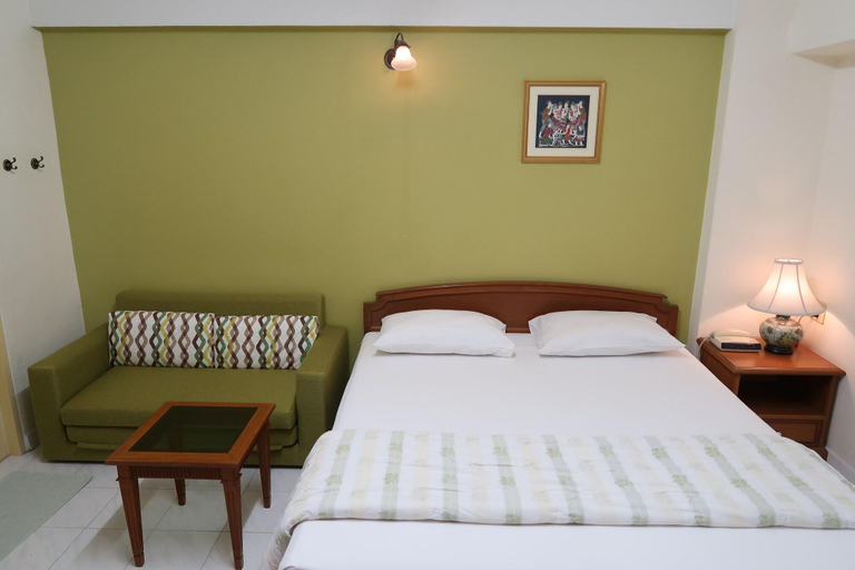 Room 4, Pawana Mansion, Huai Kwang