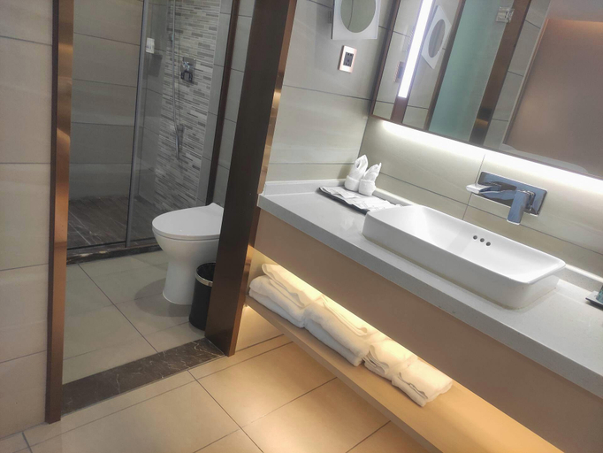 Bathroom 3, Lavande Hotels· Dongguan Liaobu Center, Dongguan