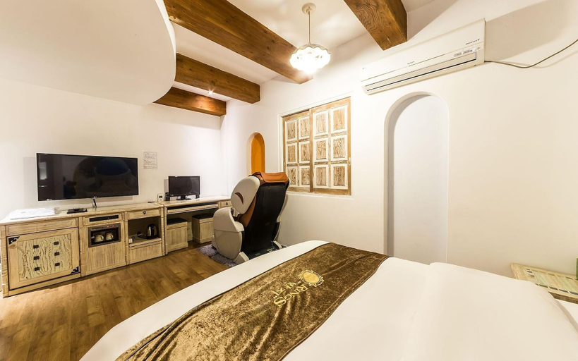 Room 2, Hwaseong Wolmun Lavender Onchen Hotel, Hwaseong