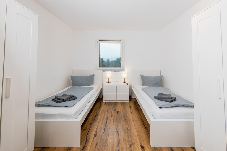 Bedroom 3, Schreinerfeld-Appartements, Landshut