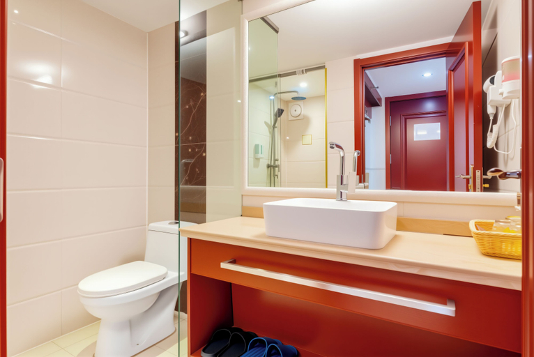 Bathroom 4, Huaqi Kaiserdom Hotel, Qingdao