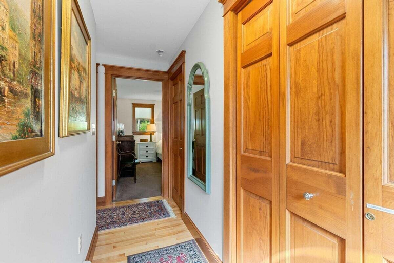 Interior 2, Hillhouse, Tastefully Decorated Maine Home, Knox