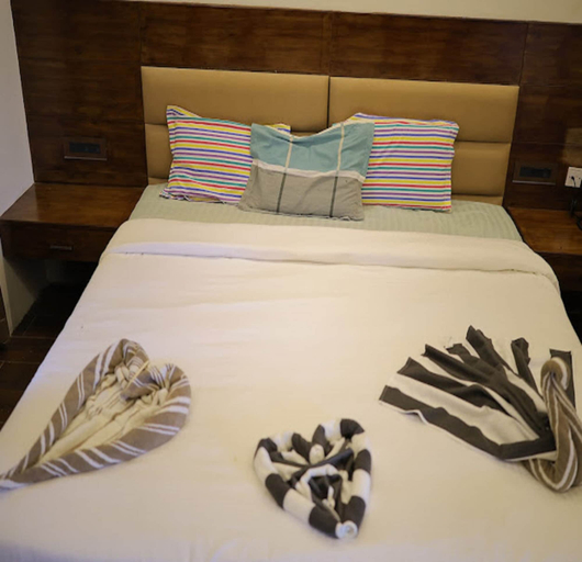 Room 3, The King's Hotel, Tirunelveli