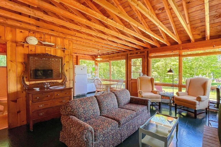 Living area 2, Classic Home Overlooking the St. George River With Deck & Great Views, Knox
