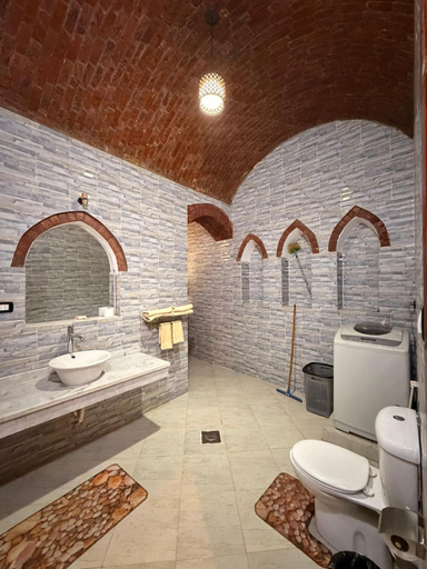 Bathroom 4, Oriental house, Luxor