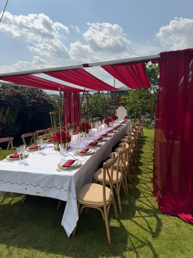 Food & Drinks, Green Earth Home, Mefou et Afamba