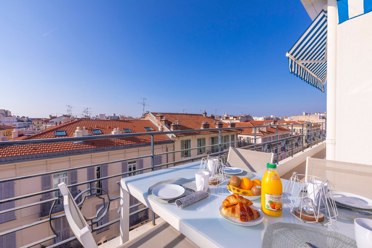 Room 2, Rooftop At Palais De La Buffa, Alpes-Maritimes