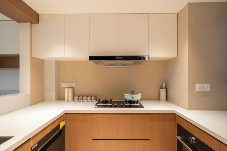 Private kitchen 5, Zhome- Four Bedrooms 5Beds Near the Bund, Shanghai