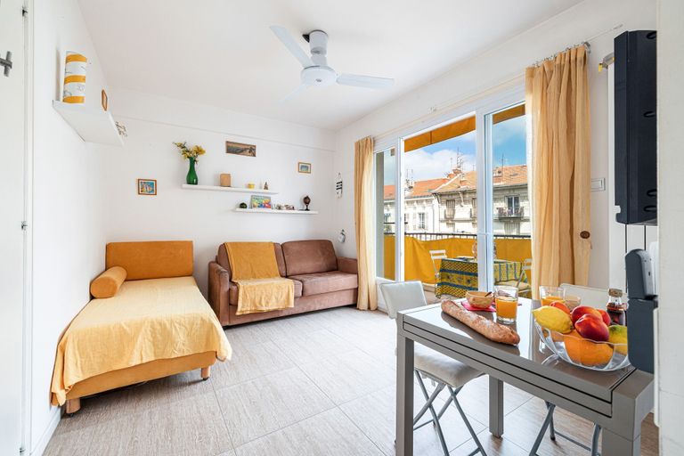 Room 2, Studio Mogador in Nice, Alpes-Maritimes