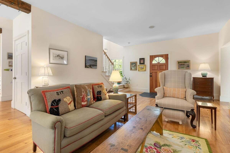 Living area 5, Salty Bloom; Stunning Gardens, Serenity & Comfort, Knox