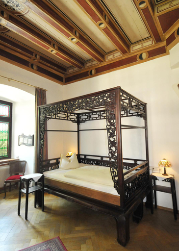 Bedroom 3, Burg Colmberg Hotel, Ansbach