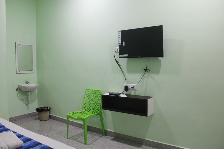 Room 5, Sai Shiva Residency, Tiruvannamalai