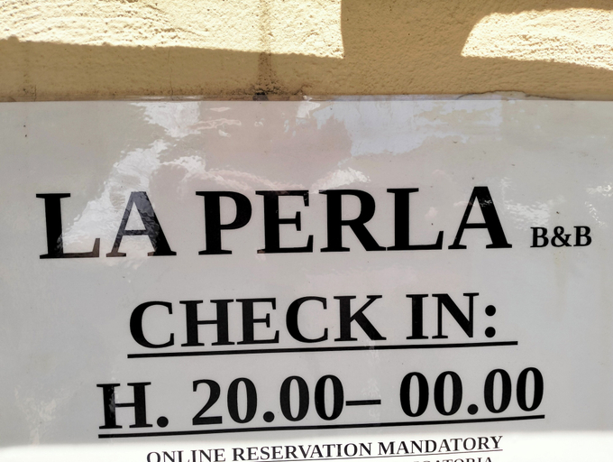 Others 5, La Perla B & B, Rome