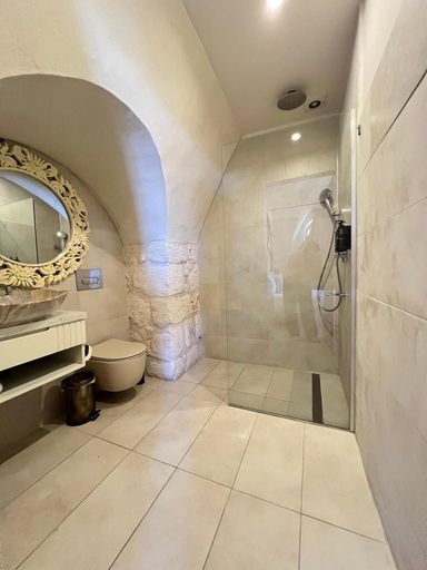 Bathroom 4, Konak Zenobia Otel, Midyat