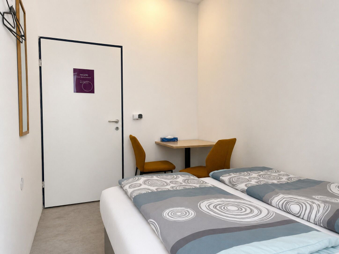 Room 2, Comfortable Room Near Liesing Station, Wien