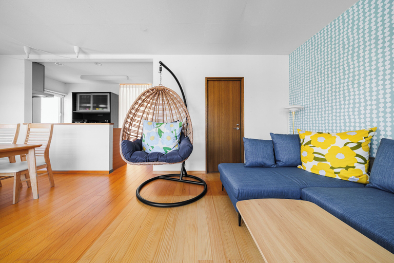 Living area 2, SMALL HOUSE, Asahikawa
