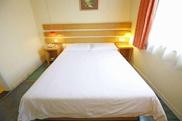 Bedroom 2, Home Inn Chengdu North Railway Station Hehuachi, Chengdu