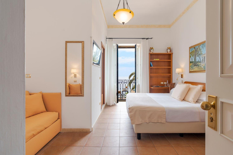 Bedroom 2, Hotel Villa Schuler, Messina