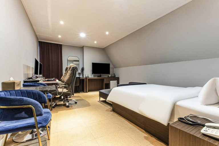 Bedroom 4, Hotel Amor, Hwaseong