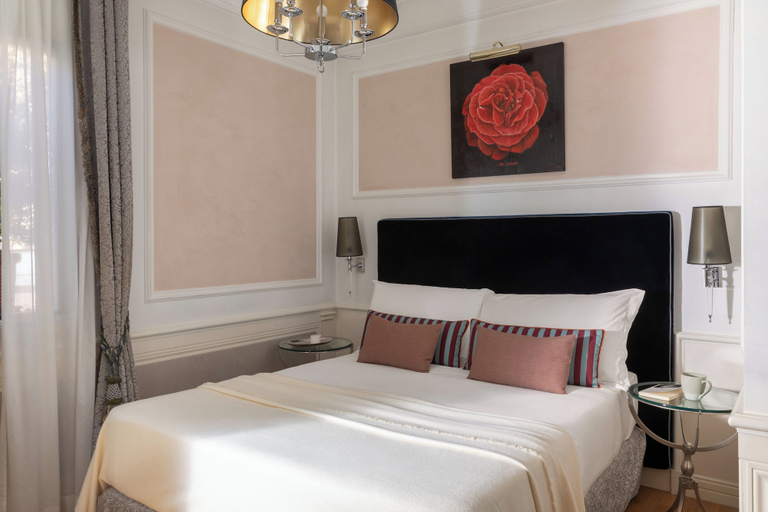 Bedroom 2, Hotel Britannia, Rome