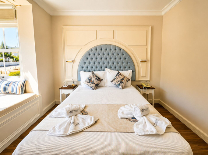 Bedroom 2, Salbakos Herakleia Hotel, Çeşme