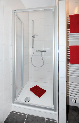 Bathroom 2, Haus Nordseezauber Neuharlingersiel, Wittmund