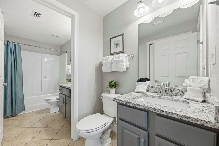 Bathroom 4, 20th Floor Condo With Stunning View, Walton