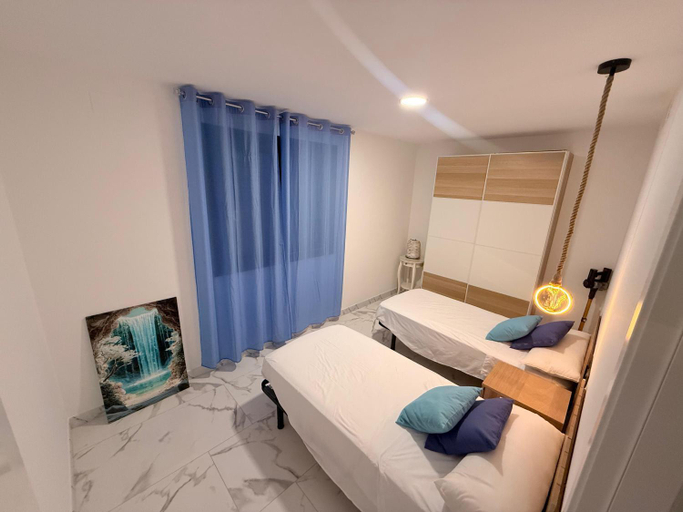 Bedroom 3, Villa lujosa con spa, piscina y sala de juegos PRIVADOS, Tarragona