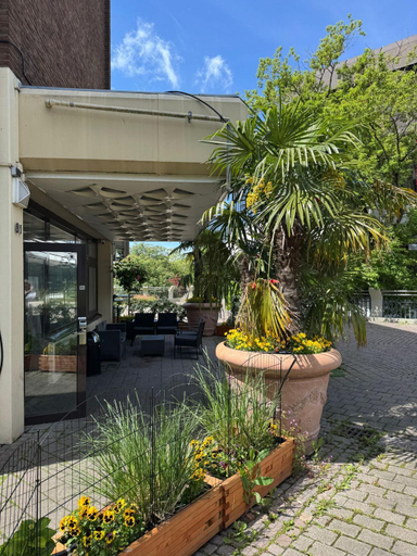 Others 5, Hotel Regina - DG drei D.G. GmbH, Rhein-Sieg-Kreis