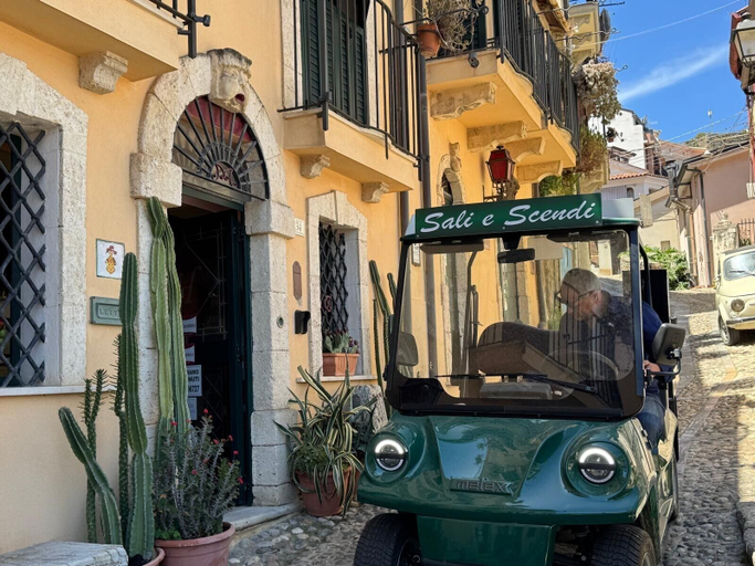 Exterior & Views 2, La Locandiera, Reggio Di Calabria