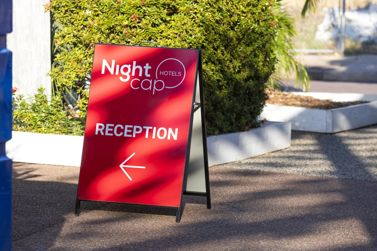 Exterior & Views 2, Nightcap at the Cavenagh, Darwin