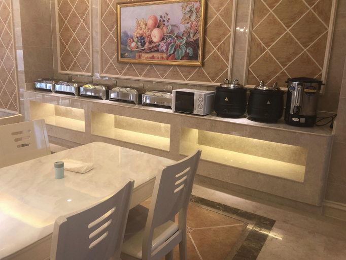 Food & Drinks 5, Vienna Hotel Guangdong Huizhou Dayawan Wanda, Huizhou