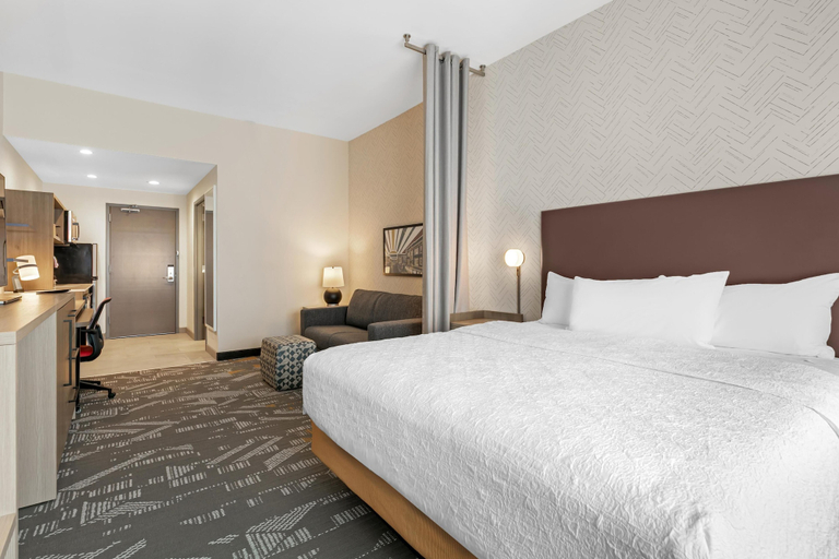 Bedroom 2, Home2 Suites by Hilton Somerset, Pulaski