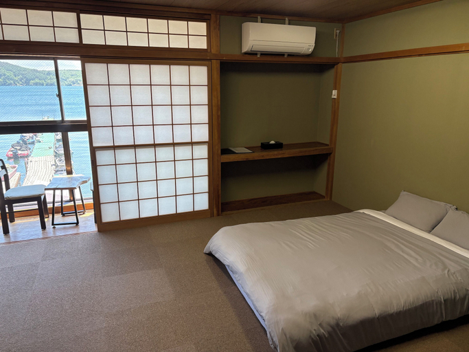 Bedroom 4, Nojiri Lake Resort, Shinano